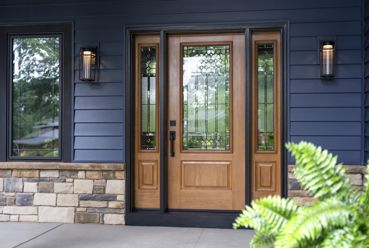 Signet 440 1P 2 Sidelites Cherry Cider Carrington Decorative Glass 3 exterior entry door style option